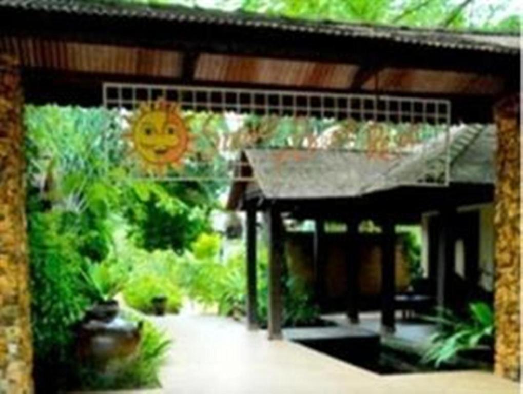 Sunset Beach Resort Pantai Cenang (Langkawi) Exterior foto
